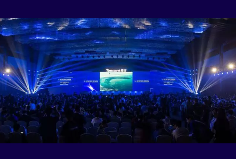 松下工程投影机恭祝2017中国“互联网+”数字经济峰会成功举办