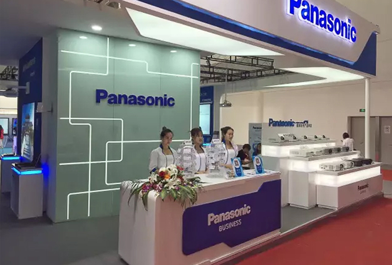 松下携商教投影机参展第72届中国教育装备展示会